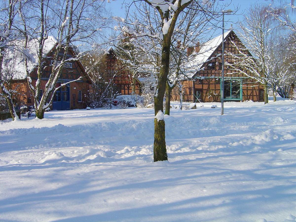 Landhotel Sonnenhof Im Wendland Clenze Exterior photo